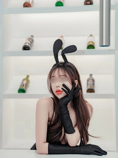 Cony – Bunny Girl