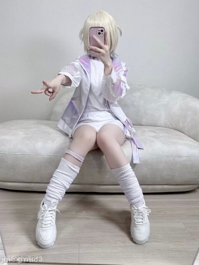 [Aliceholic13] スポブラおっぱい両ちくびローター固定♡ 染みパンにムチムチ食い込み はみまん開脚見せつけ５回イキオナ♡ ＆ 裏垢風自撮り写真セット