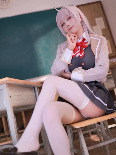水淼Aqua cosplay Alya – Alya Sometimes Hides Her Feelings in Russian