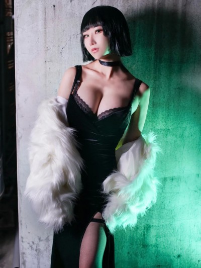 楊衣 cosplay Fubuki – One-Punch Man