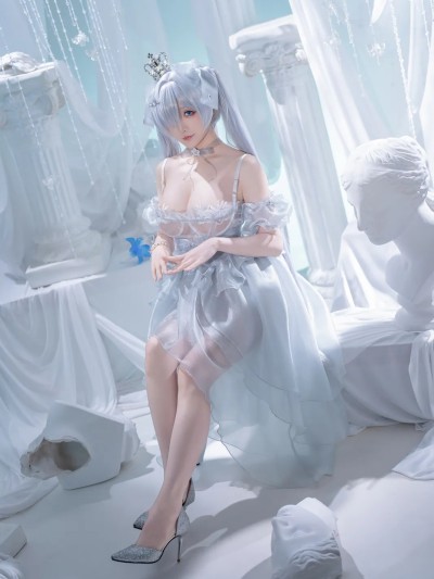 星之迟迟 cosplay Cinderella – NIKKE
