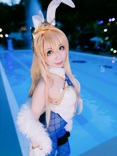 [天使みゅ]ロイヤルバニー