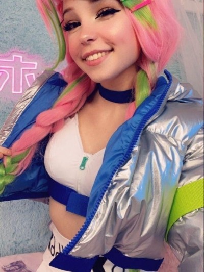 Belle Delphine Mitsuri (Demon Slayer) Cosplay