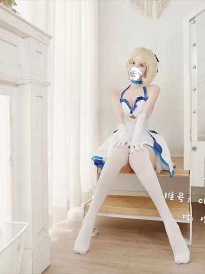 [橙子喵酱] saber cosplay
