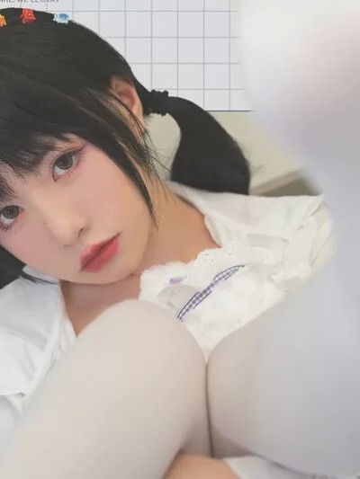 爆机少女喵小吉 - 末班地铁